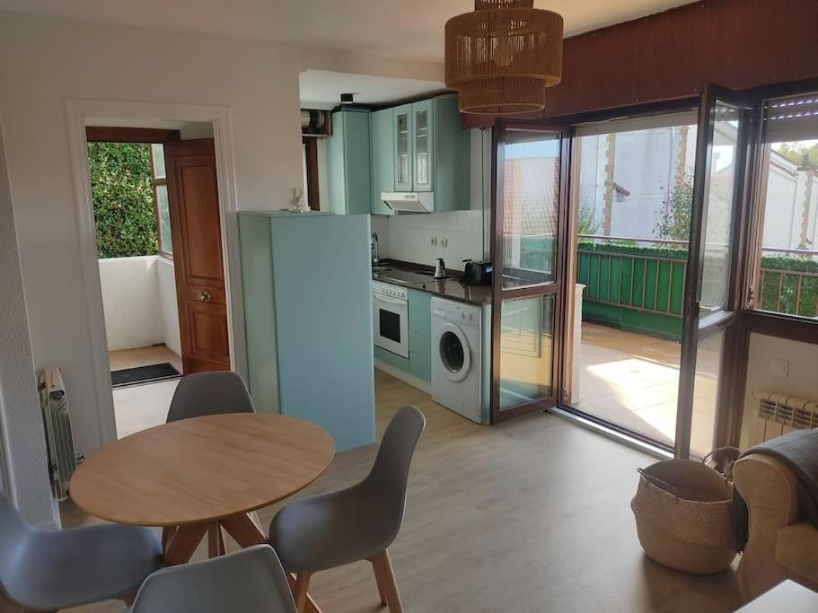 Apartment En Mogro.
